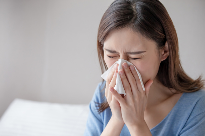 网友分享自己感冒3周都没好，引起热烈讨论。（示意图：shutterstock／达志）