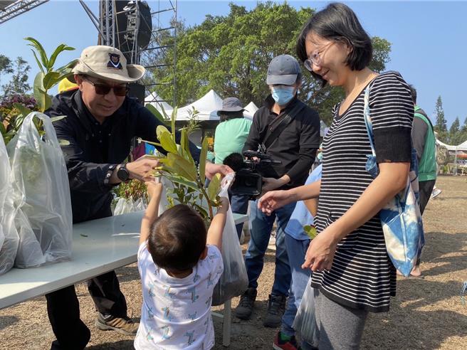 一起集点树植树月活动16日在台东森林公园登场。（林业保育署台东分署提供／蔡旻妤台东传真）