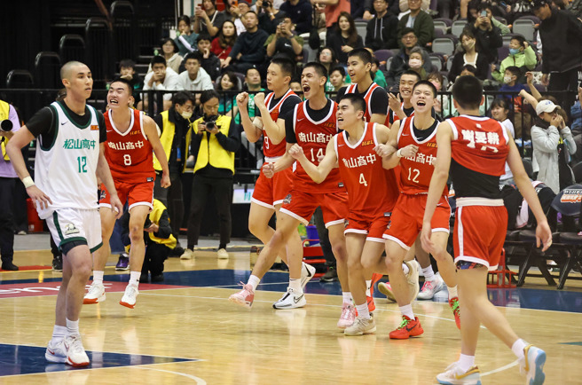 南山高中连4季打进HBL男甲冠军赛。（罗永铭摄）