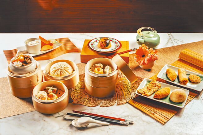 「漂亮」广式海鲜餐厅3月起首度推出周末限定「花样年华港式午茶」，以套餐方式供应。（台北君悦酒店提供）