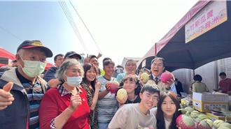 行銷後壁洋香瓜推國際 黃偉哲邀民眾為品牌命名