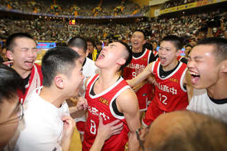 HBL》光復挑戰3連霸失利 陳定杰：輸2分是教練努力不夠