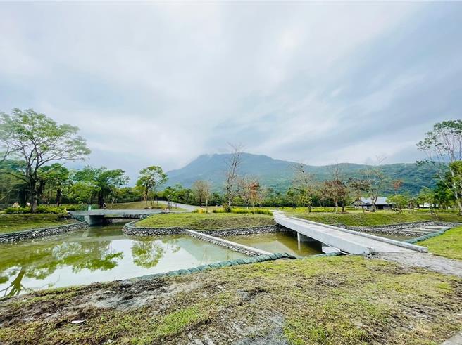 花東縱谷國家風景區管理處整理閒置多年的花蓮鳳林遊憩區，將其轉型為露營園區，現已以4星級營地陸續完成第一期露營區設施，預計10月試辦大型露營活動，吸引廠商投資營運。（縱管處提供／羅亦晽花蓮傳真）