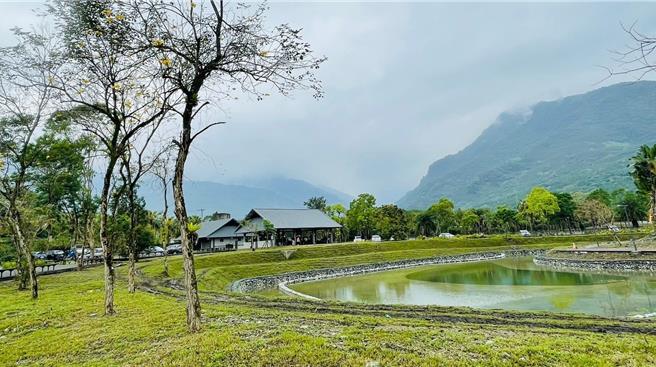 花東縱谷國家風景區管理處整理閒置多年的花蓮鳳林遊憩區，將其轉型為露營園區，現已以4星級營地陸續完成第一期露營區設施，預計10月試辦大型露營活動，吸引廠商投資營運。（縱管處提供／羅亦晽花蓮傳真）