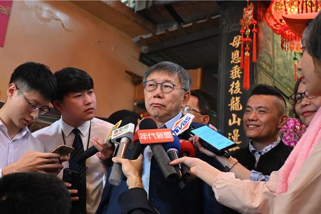 民眾黨主席柯文哲針對北市男嬰死亡案例回應。（李京昇攝）