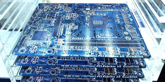 PCB廠搶先鎖定AI、汽車等應用備戰新產能，欣興、臻鼎今年度資本支出雙雙突破200億元，外資看好兩大廠今年獲利將重返成長。圖／本報資料照片