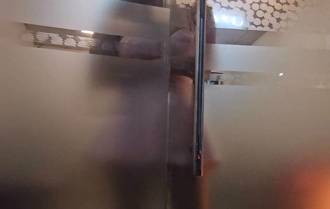 養雞場淪炮房！蛋農人夫「超鹹濕」對話曝光   正宮炸鍋求償百萬