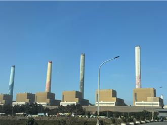 環團批中火煤倉「8年沒蓋好」又延宕 台電：年底前取得執照營運