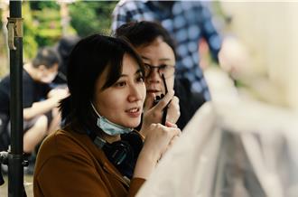 專訪》港導黃綺琳20天點頭嫁台灣郎 拍《填詞L》讓床改睡夫家