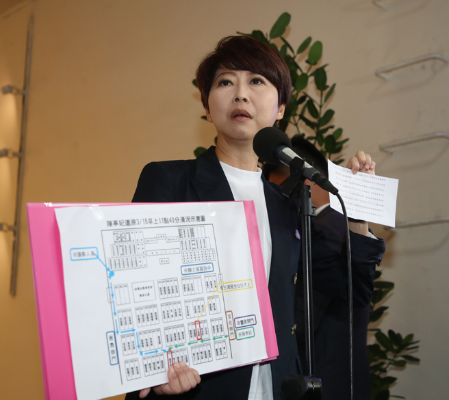 针对日前立法院发生总质询风波一事，立法院长韩国瑜18日邀请各党党鞭协商，立委陈亭妃（图）出席，并于会后受访。（刘宗龙摄）