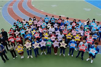 清中繁星「顶大全垒打」 弘文1人满级分上台大法