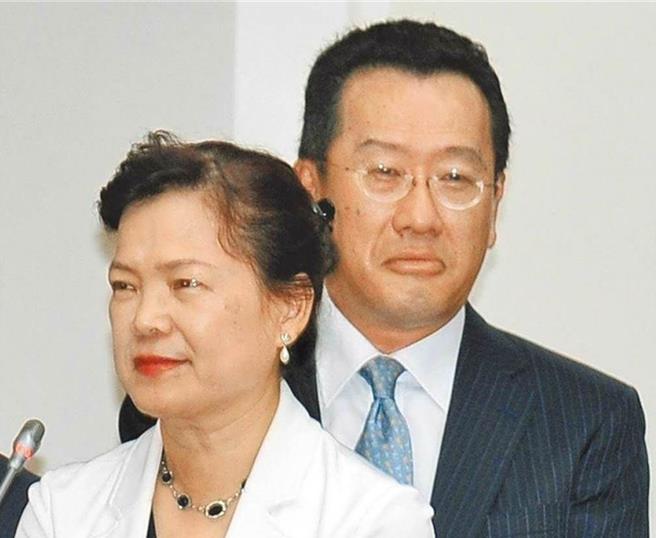 顧立雄、王美花（本報資料照片）