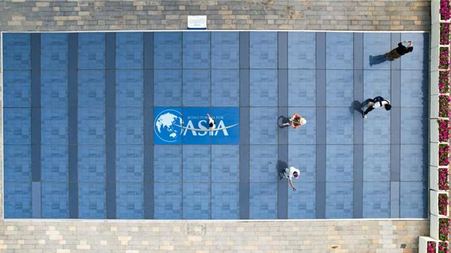 大陸國務院國資委黨委18日召開擴大會議。會議表示，要推動能源結構持續優化。（摘自新華社）