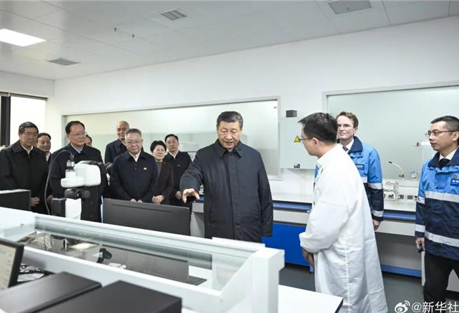 中共總書記習近平18日下午在湖南省長沙市調研考察。（摘自新華社）