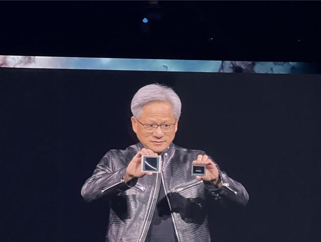 辉达（Nvidia）创办人暨执行长黄仁勋于美国时间18日下午一时宣布最新杀手级产品 Blackwell。图／郑淑芳