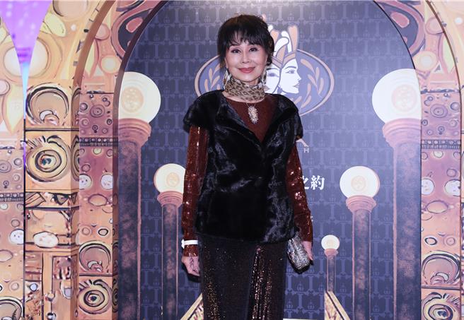 久違露面的張琍敏，舉止依舊優雅。（陳俊吉攝）