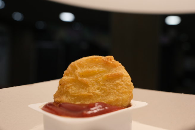 麦当劳麦克鸡块与糖醋酱。(图:shutterstock/达志)