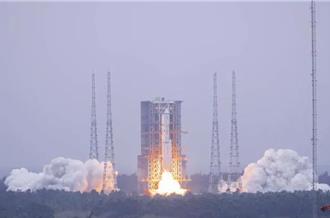 陸鵲橋二號中繼星成功發射 建立地月通訊「新鵲橋」