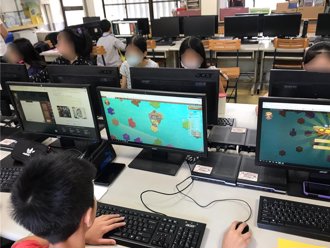 推動中小學數位學習 新北今年投入1.3億