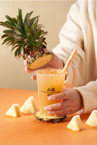 盘点春季手摇饮 凤梨、番茄当季水果成焦点