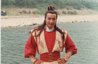 76歲不老男神驚傳聽力剩6成 日常1習慣導致戴助聽器