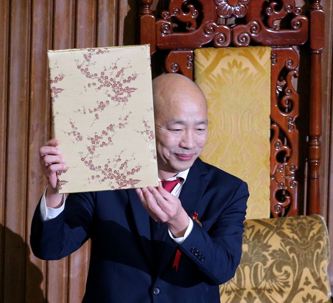 对于立法院长韩国瑜是否有机会出访大陆，前立委郭正亮指出，时机点要看民进党甚么时候想通，以及准总统赖清德跟韩国瑜的政治智慧。（资料照,黄世麒摄）