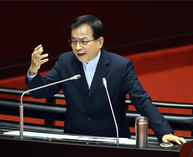 呂秀蓮呼籲重啟調查319槍擊案，國民黨立委賴士葆質疑準總統賴清德是否接招。（資料照片）