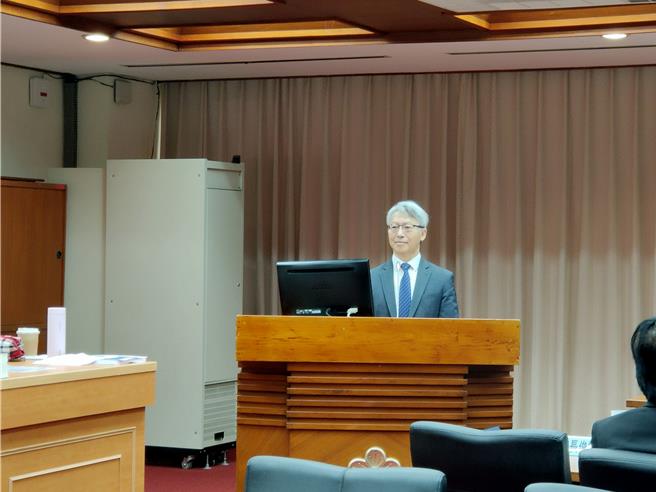 中研院院長廖俊智於20日前往立法院進行業務報告。（李侑珊攝）