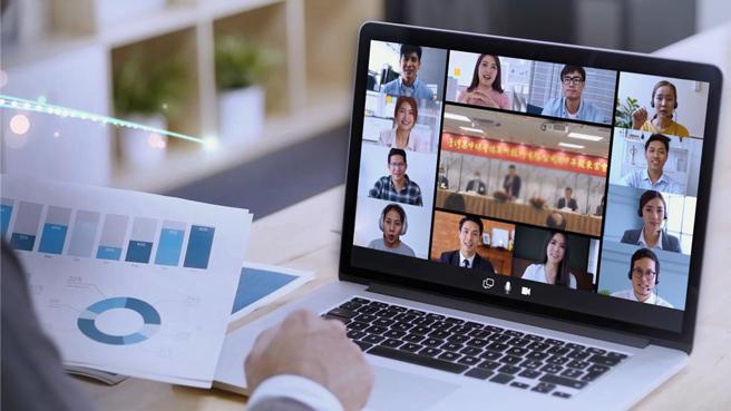 视讯辅助股东会成热门选项，超过百家公司完成登记。图／集保提供