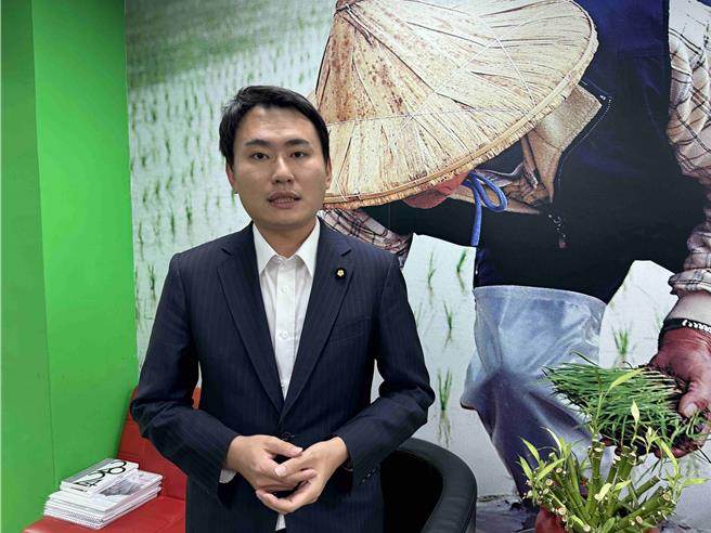 立委陈冠廷表示，过度期间，云嘉两县应该为水资源调度和产业发展寻求最佳解决方案，共同为台湾发展努力。（陈冠廷办公室提供∕吕妍庭嘉义传真）