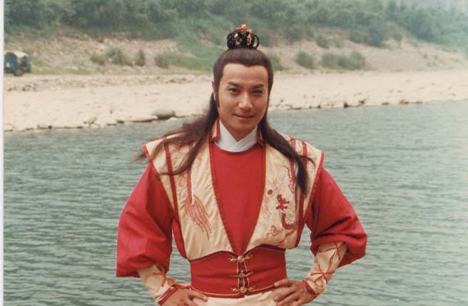 香港76歲資深男星石修有「最帥慕容復」封號，但近期傳出他聽力受損剩6成。（圖／中時資料照）