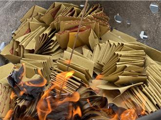 清明祭祖「以功代金」啟動 「功德狀」迴向祖先