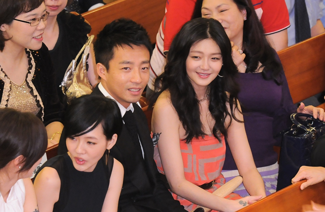 汪小菲轰大S在离婚前寄礼物到韩国。（图／中时资料照片）