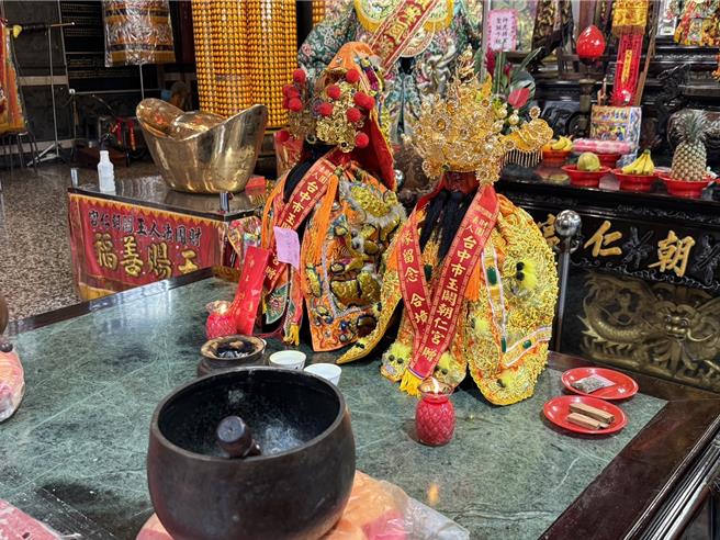 苗栗卓蘭先師廟正在籌建中，卓蘭先師會21日赴台中市烏日玉闕朝仁宮求取玄壇元帥（武財神）「分靈」回廟，庇佑卓蘭地區民眾財運亨通。（潘虹恩攝）