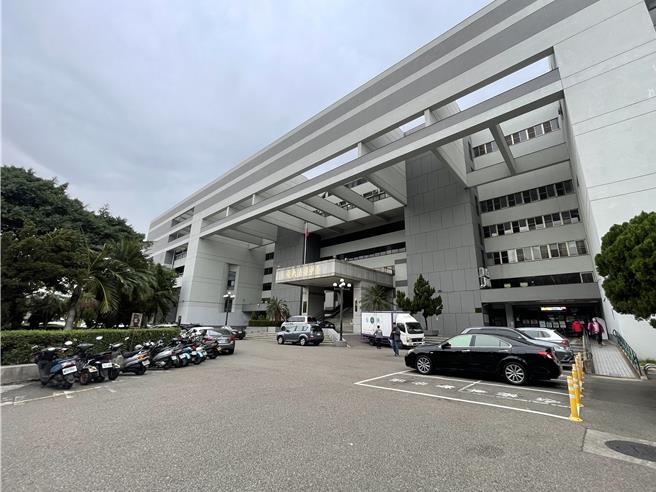 台中市杨姓男子2017年参与设局砍杀谢姓男子，逃往4年多落网，台中地院依重伤害罪判5年2月有期徒刑。（王煌忠摄）