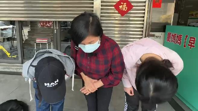 今日楓滿遊覽車公司出面回應，目的地只有阿里山一個，來回頂多7小時，堅決沒有超時。（翻攝照片／楊舒婷高雄傳真）