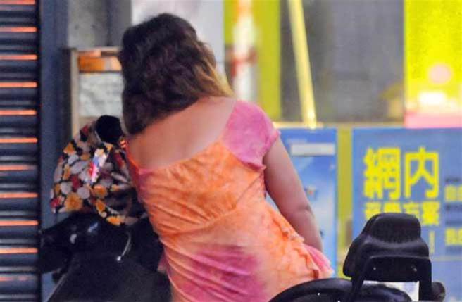 若合法成立性专区，流莺才有保障。(游定刚拍摄)