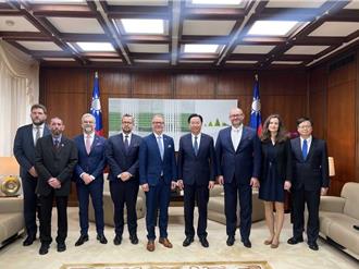 吳釗燮接見捷克地方首長 指台捷兩國情誼深厚