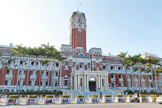 弱勢總統才會比較謙卑