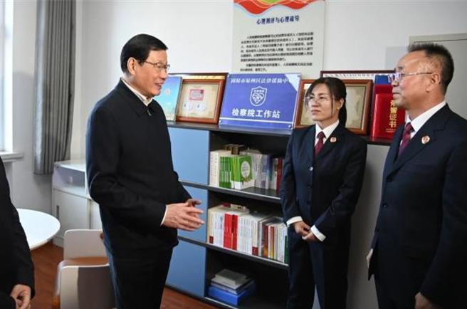 大陆最高人民检察院党组书记、检察长应勇20日至21日率最高检调研组，到大陆寧夏固原、银川调研。（大陆最高检）