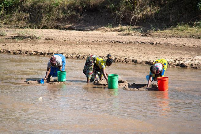 台湾世界展望会也邀请您民眾在3月29日至4月1日前往华山1914，参与台湾世界展望会60周年「展望‧更好的世界」体验展。（展望会提供／林良齐台北传真）