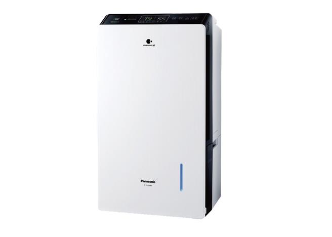 Global Mall推多重好康鼓勵民眾購買節能家電，像是新北中和店推全國電子「Panasonic 16L變頻清淨型除濕機F-YV32MH」，原價2萬3290元、特價2萬961元。（Global Mall提供／朱世凱台北傳真）