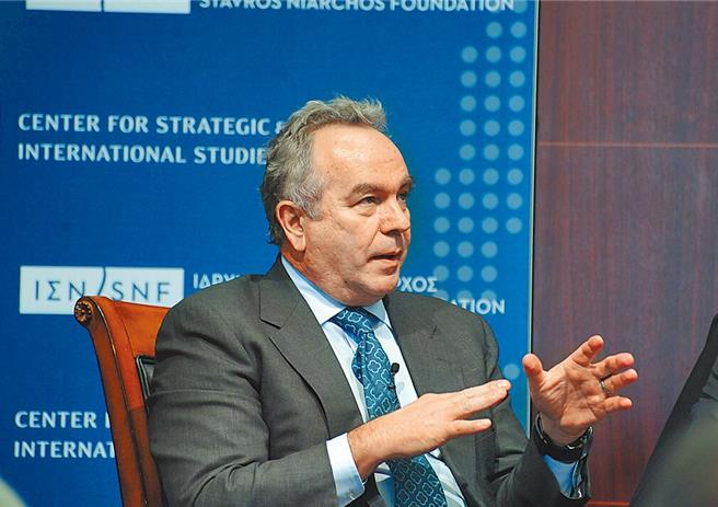 有「印太沙皇」之称的美国副国务卿坎贝尔（图），日前首次将「澳英美三方安全伙伴关系」（AUKUS）潜舰计画与台海和平稳定连结。（中新社）