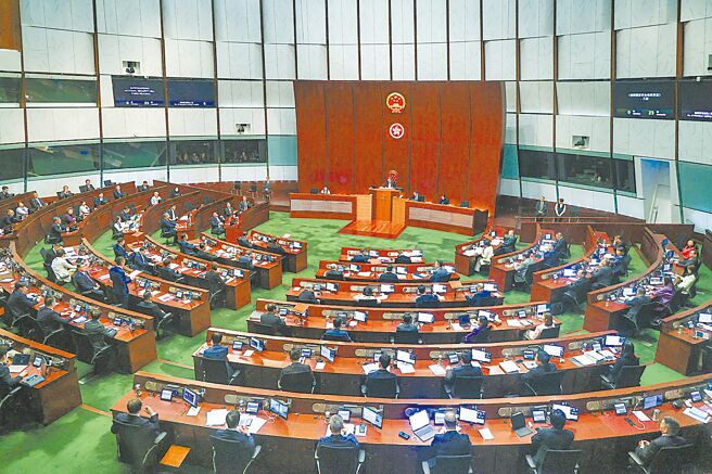 香港「維護國家安全條例草案」（《基本法》第23條立法）19日三讀通過，總統府除表達遺憾，也呼籲港府保障自由與人權。（中新社）