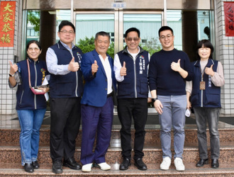 以機械為本、勇於創新  中市經發局長走訪在地跨界產業