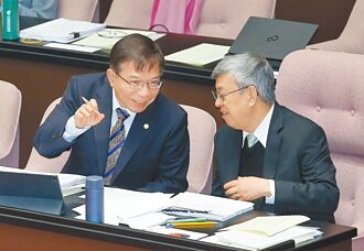 民怨燒滾滾 40％少數總統請接招