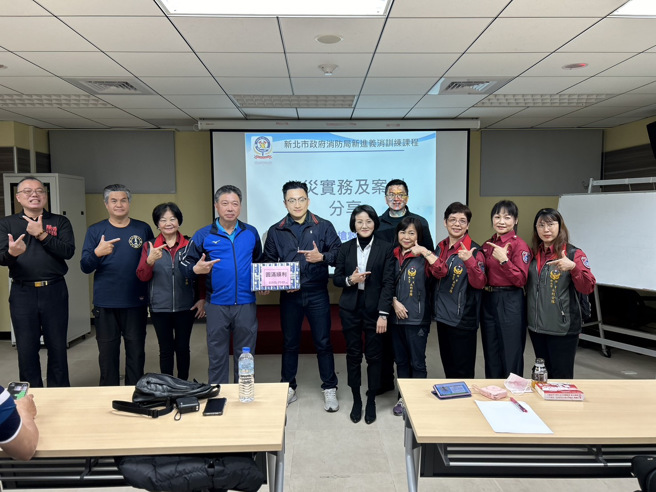 新北市消防局招募300名義消新血，特擇於3月至5月，規劃辦理3梯次新進義消人員訓練。（圖／消防局提供）