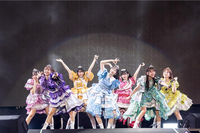 FRUITS ZIPPER即将推出新专辑。（宽宽整合行销提供）