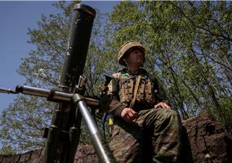 烏克蘭軍力吃緊 俄軍聲稱再攻下烏東一市鎮