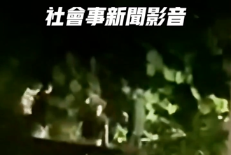 暗夜死巷內爆鬥毆  兩派人互嗆鬧事！警迅速逮人